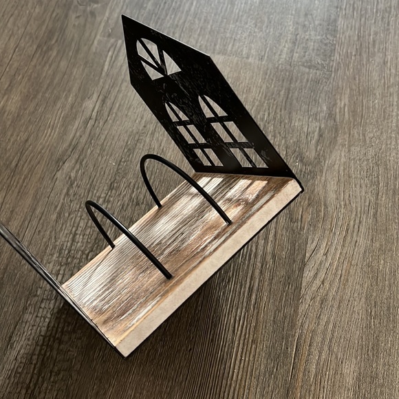 NWT TABLE DECOR NAPKIN PLATE MAIL HOLDER METAL & WOOD FARMHOUSE RUSTIC - Picture 3 of 4